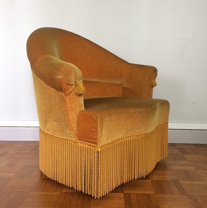 Ancien fauteuil crapaud à franges années 50